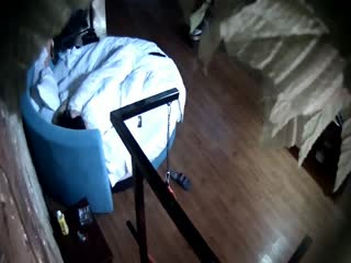 饥渴小情侣见面就开操 男友喜欢扛腿猛操 69互舔玩的开 温柔暖心女友:“老公,我带环让你天天不带套套”