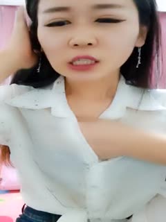 少妇的沦陷欲望的爱河,露脸少妇先玩3P后玩4P两场精彩大秀连播,黑丝情趣前后夹击第01集