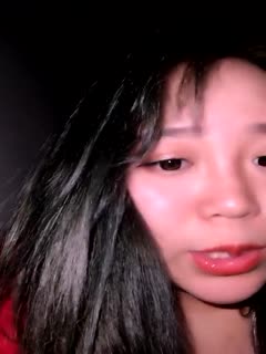 逼逼特别肥妹子深夜楼道自慰口红振动棒摩擦出水逼逼很是诱人很是诱惑喜欢不要错过第02集