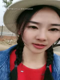 2020.2.17【金莲小仙女】重庆妹子到农村勾搭,撒尿掰穴露臀秀奶第13集