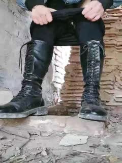 2020.2.17【金莲小仙女】重庆妹子到农村勾搭,撒尿掰穴露臀秀奶第09集