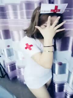 【潮喷妹妹】情侣居家啪啪情趣护士装,拨开定制上位骑乘猛操呻吟,很是诱惑喜欢不要错过第01集