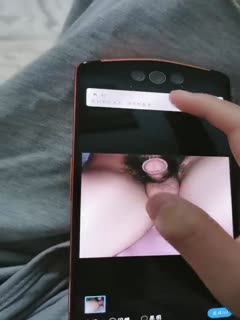 好久不见的香菜一直还是撩骚网友,在线约炮给网友发自己小电影,和男友口交啪啪口爆一嘴第02集