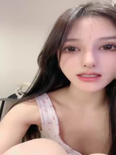 超美网红脸女神妹子,性感白丝比基尼,身材超棒,人间尤物椅子上特写白虎穴第02集