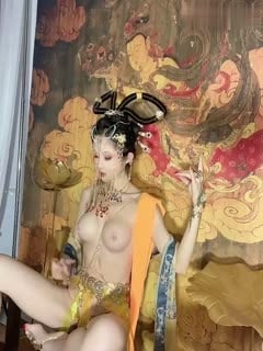 画中仙古色鲜香酥乳玉体,古代妃子穿越2023,怪不得皇帝每天都要翻牌!
