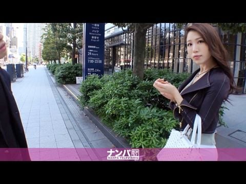 - マジ軟派、初撮。 六本木で見つけたカップのパパ活美女！好条件のパパを紹介する約束でセックス撮影に成功！！ねっとり濃厚フェラやパイズリでご奉仕してくれちゃうドスケベお姉さん