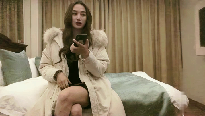 上海大圈御姐妩媚撩人！翘臀长腿任你肆意玩弄，一颦一笑勾魂摄魄