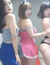 三骚女同台狂摇浪扭，土豪激情爆射高潮！