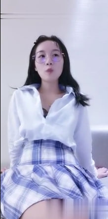 女神主播梦儿与柒夜寻花合作直播！浴室湿身诱惑一路激战缠绵至大床高潮