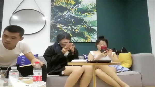 千人斩星选极品双飞!嫩妹齐上阵伺候